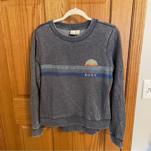 Roxy Tops - Roxy Sweatshirt Size Small